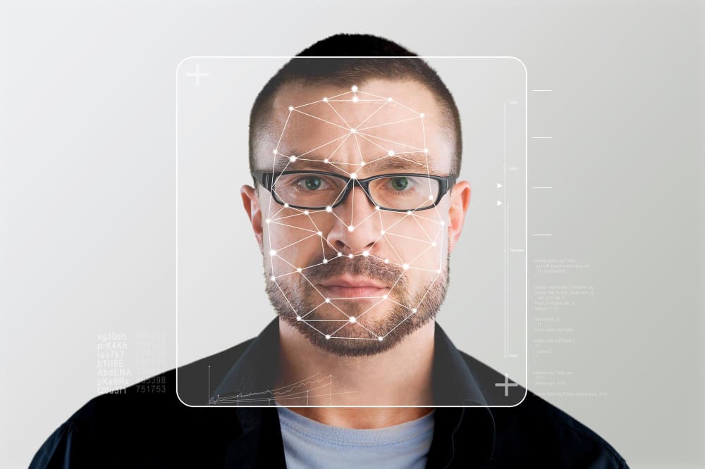 Contratar software de reconhecimento facial para bancos